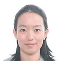横尾 暁子